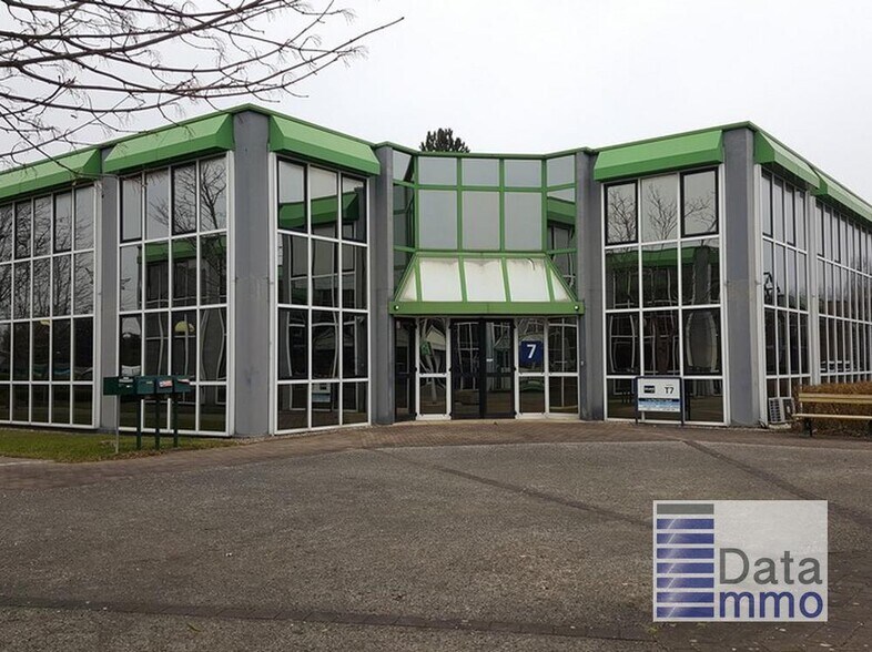 Bureau dans Saint-Thibault-des-Vignes à louer - Photo de l’immeuble – Image 1 sur 5