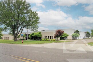 Plus de détails pour 42455 Merrill Rd, Sterling Heights, MI - Industriel/Logistique à vendre