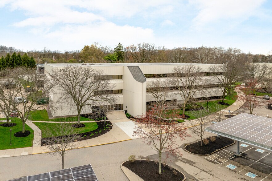 340-350 N Cleveland Ave, Westerville, OH à vendre - Photo de l’immeuble – Image 1 sur 10