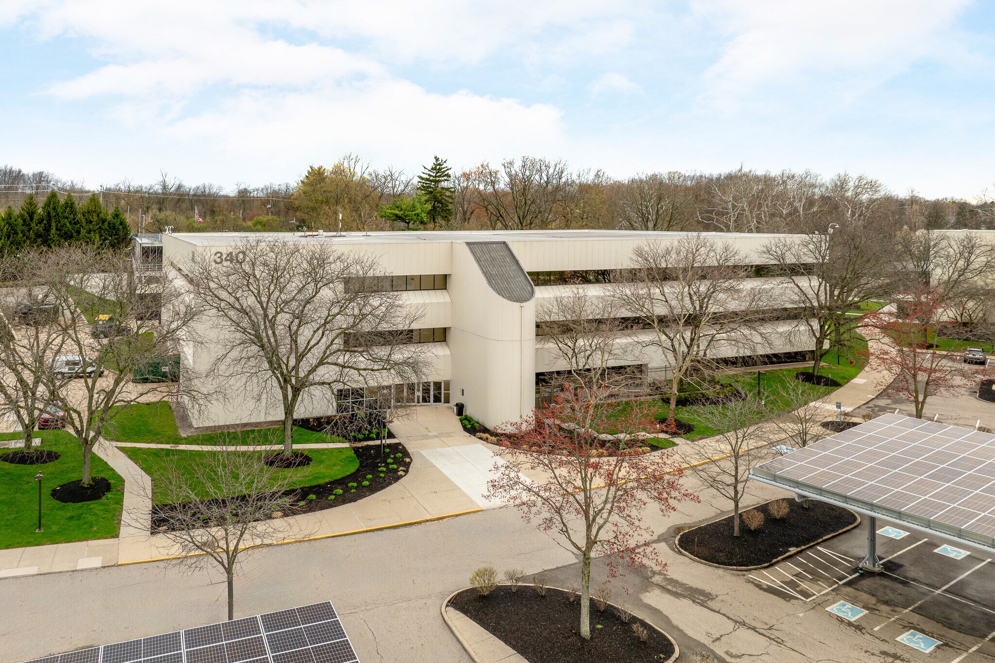 340-350 N Cleveland Ave, Westerville, OH à vendre Photo de l’immeuble– Image 1 sur 11