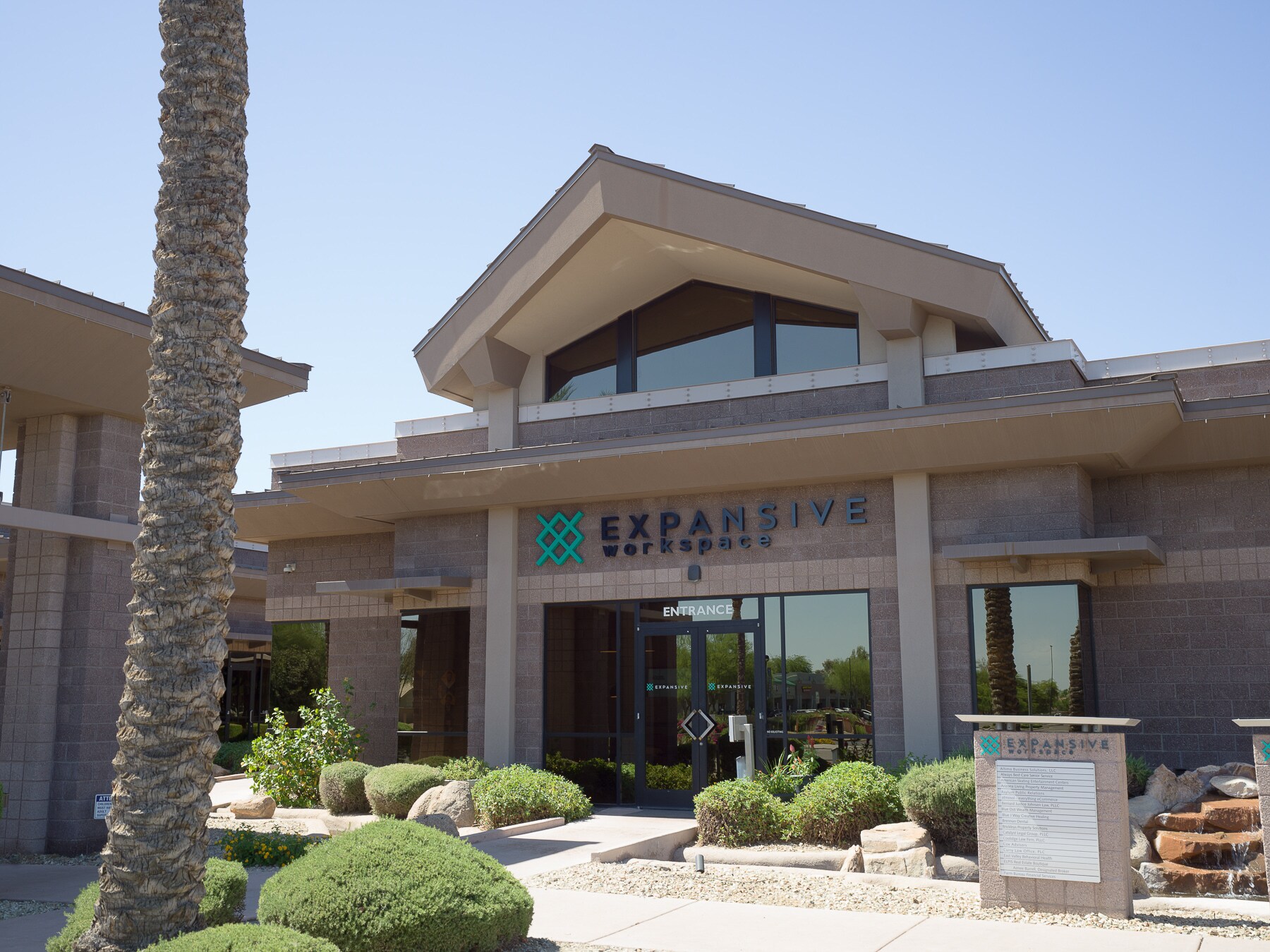 1820 E Ray Rd, Chandler, AZ à louer Photo de l’immeuble– Image 1 sur 13