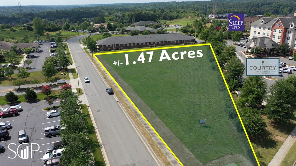 Vinehaven Dr, Concord, NC à vendre - Photo de l’immeuble – Image 1 sur 8