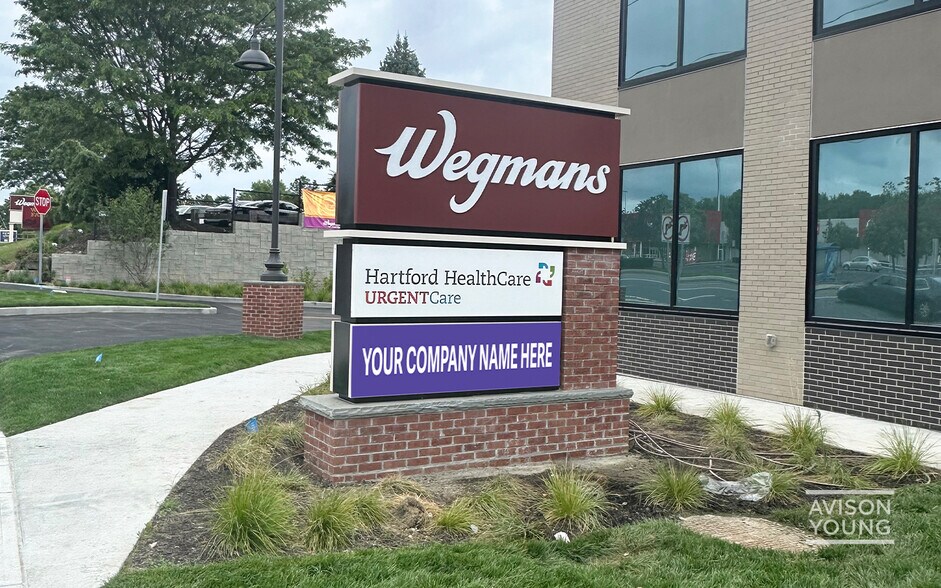 677 Connecticut Ave, Norwalk, CT à louer - Photo de l’immeuble – Image 2 sur 3