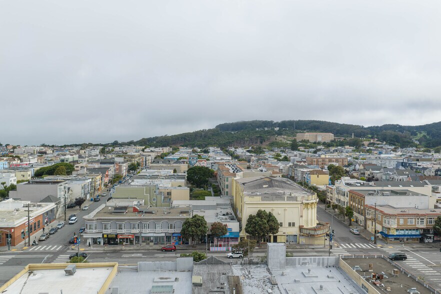 5420-5424 Geary Blvd, San Francisco, CA à vendre - Photo de l’immeuble – Image 3 sur 5