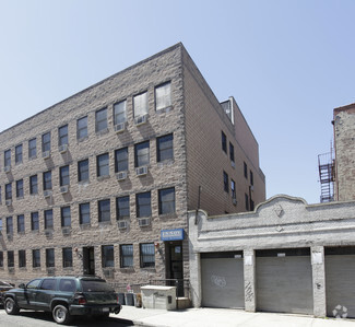 Plus de détails pour 673 Meeker Ave, Brooklyn, NY - Bureau/Local commercial à louer