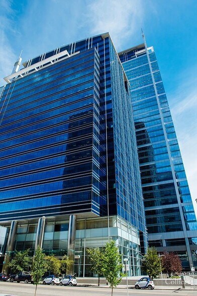 520 3rd Ave SW, Calgary, AB à louer - Photo de l’immeuble – Image 3 sur 3