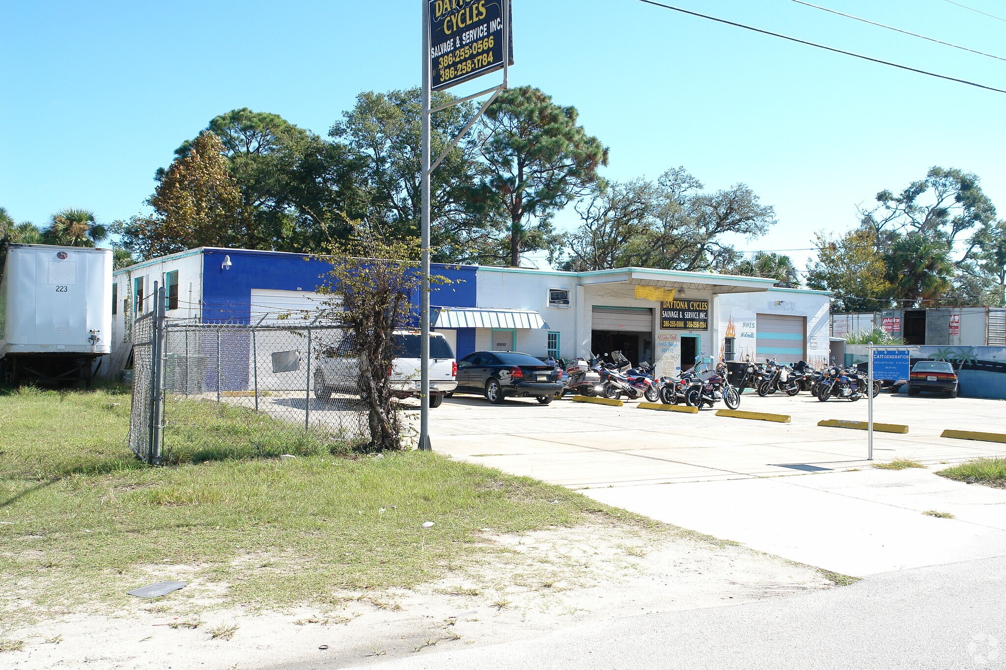 333-337 Carswell Ave, Daytona Beach, FL à louer Photo principale– Image 1 sur 16