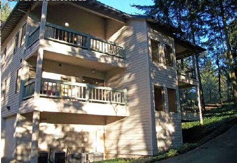 3805 108th Ave NE, Bellevue, WA à louer - Photo de l’immeuble – Image 3 sur 6