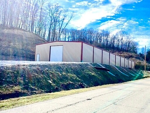 402 S Big Run Rd, Ashland, KY à vendre - Photo de l’immeuble – Image 2 sur 29