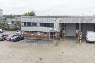 Plus de détails pour Poyle Rd, Slough - Industriel/Logistique à louer