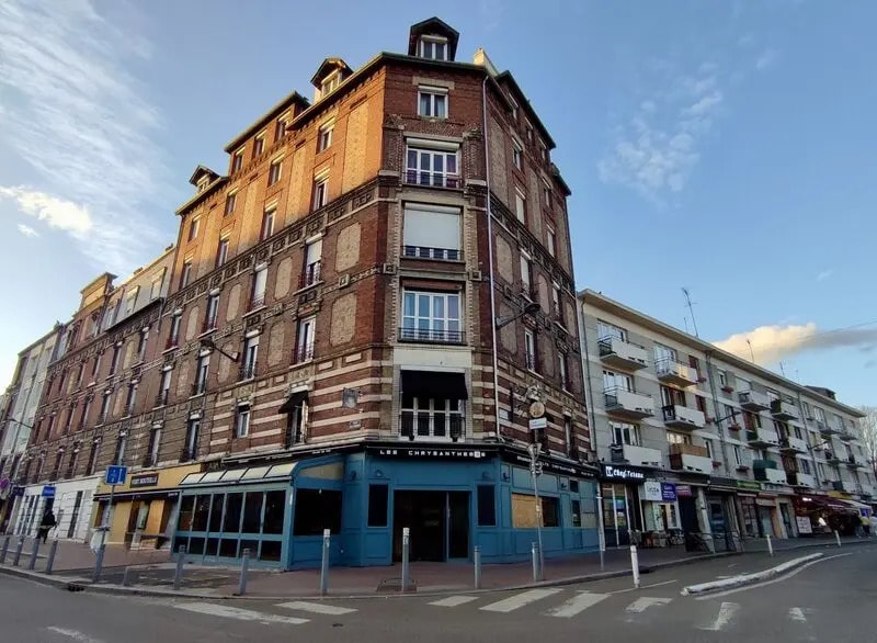 Local commercial dans Rouen à louer Photo de l’immeuble– Image 1 sur 13