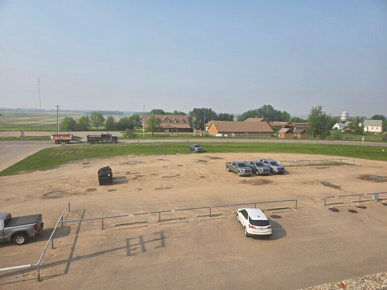 5201 44 St, Bonnyville, AB à vendre - Photo de l’immeuble – Image 3 sur 117