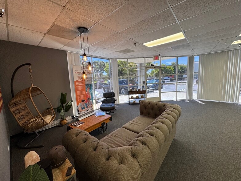 6 Morgan, Irvine, CA à louer - Photo intérieure – Image 2 sur 15