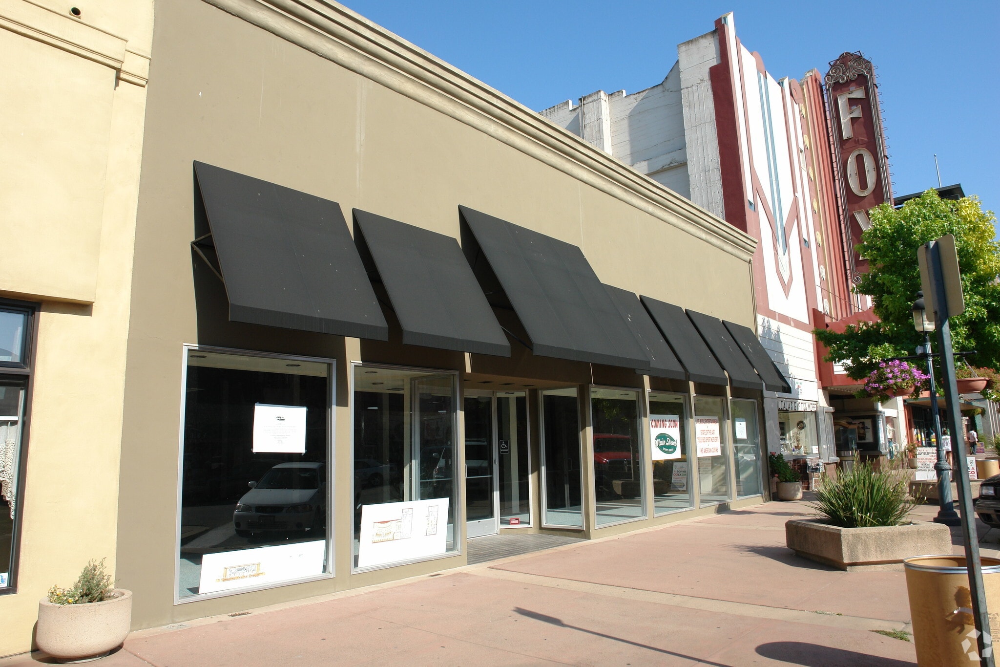 231 Main St, Salinas, CA à vendre Photo principale– Image 1 sur 17