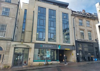 Plus de détails pour 27 Regent St, Bristol - Bureau à louer