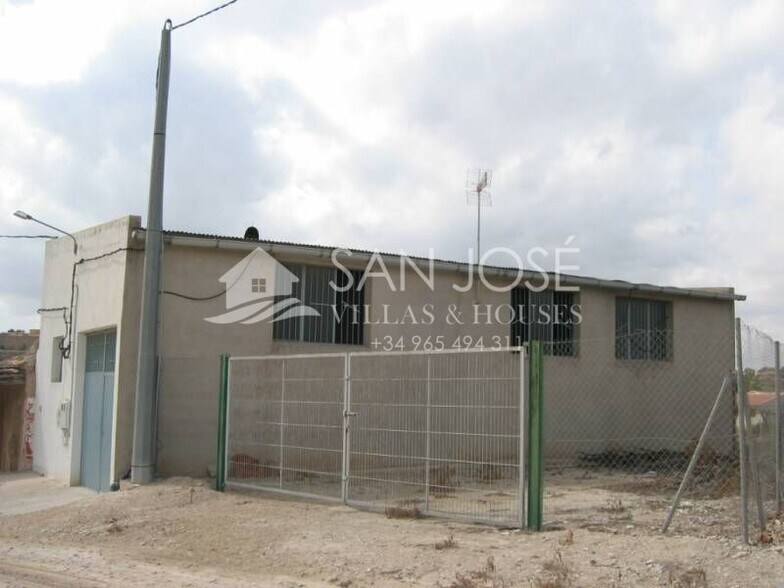 Industriel/Logistique dans Aspe à vendre - Photo de l’immeuble – Image 2 sur 4