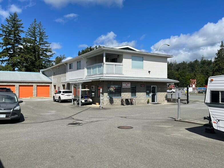 Super Self Storage portefeuille de 2 biens à vendre sur LoopNet.fr - Photo de l’immeuble – Image 2 sur 16