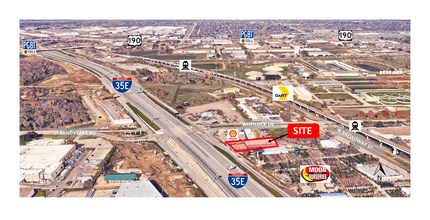 1942 N IH 35E/Stemmons Fwy, Carrollton, TX - VUE AÉRIENNE  vue de carte