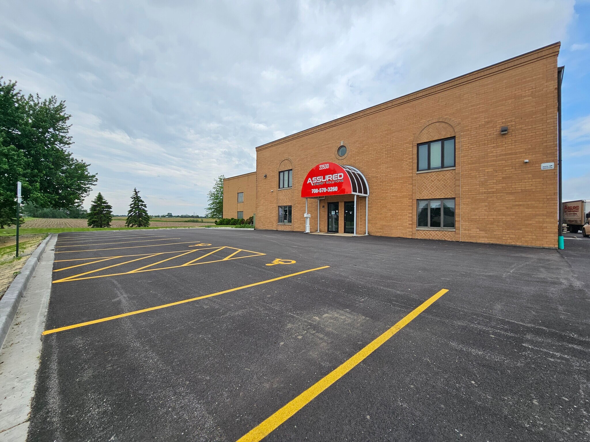 22530 S Center Rd, Frankfort, IL à louer Photo de l’immeuble– Image 1 sur 18