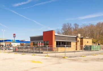 480 S Main St, Ferdinand, IN à louer - Photo de l’immeuble – Image 3 sur 7
