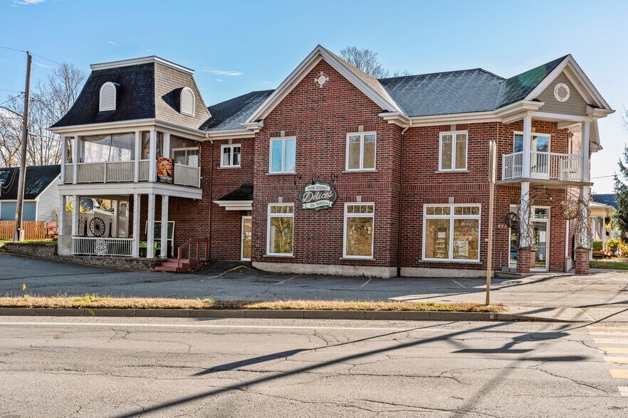 885-889 Rue Child, Coaticook, QC à vendre - Photo principale – Image 1 sur 1