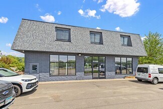 Plus de détails pour 4466 Centerville Rd, White Bear Lake, MN - Local commercial à vendre