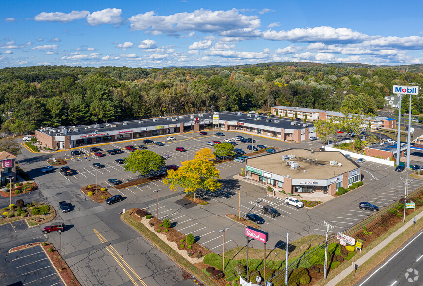 435 Hartford Tpke, Vernon, CT à louer - Aérien – Image 1 sur 7