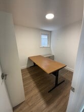 193 Roe Ave, Toronto, ON à louer Photo intérieure– Image 1 sur 12