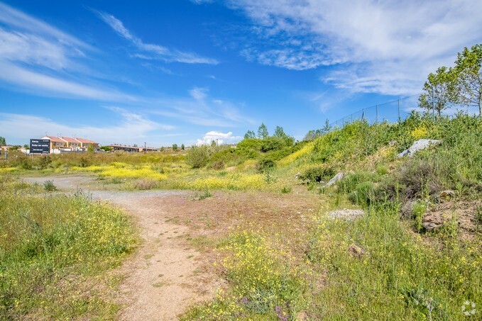 Terrain dans Ávila, Ávila à vendre - Photo principale – Image 1 sur 16
