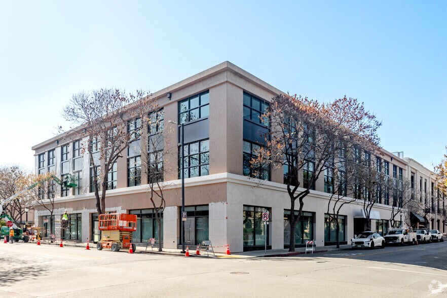 303 Bryant St, Mountain View, CA à louer - Photo principale – Image 1 sur 6