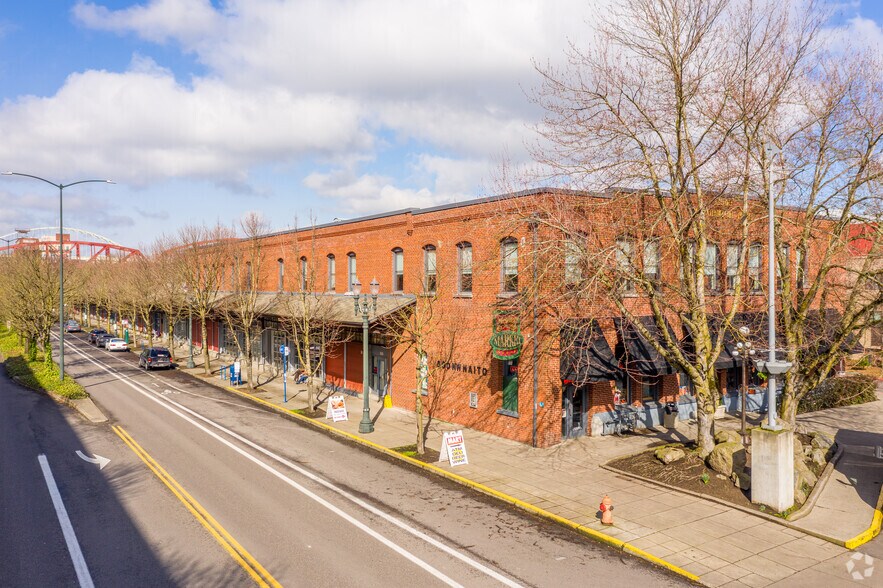 600 NW Naito Pkwy, Portland, OR à vendre - Photo principale – Image 1 sur 5