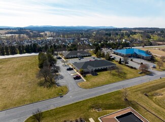Plus de détails pour 1020-1022 James Dr, Leesport, PA - Bureau à vendre