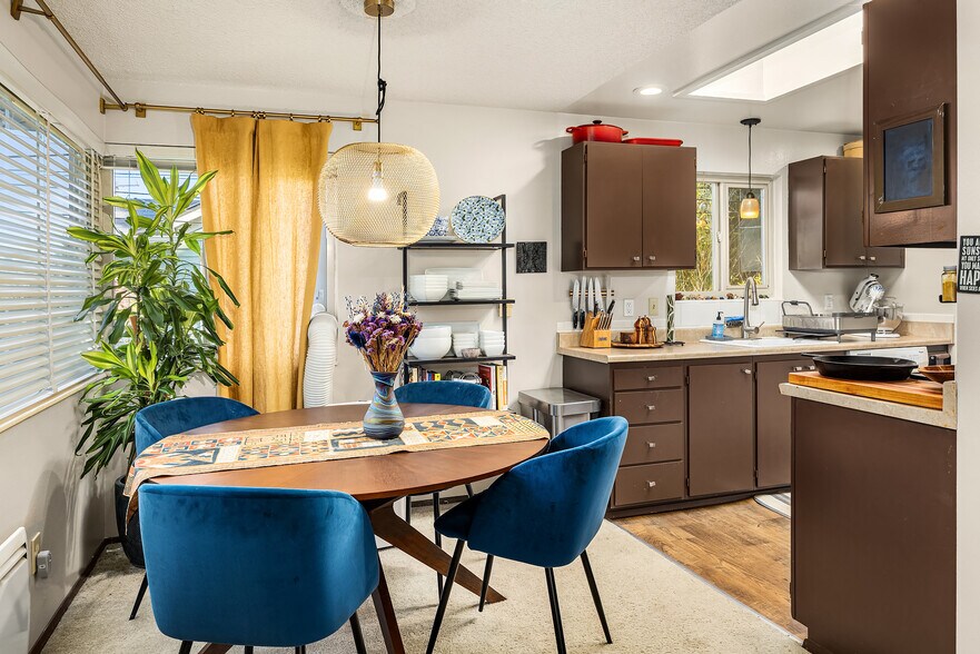 5506 7th Ave NW, Seattle, WA à vendre - Photo de l’immeuble – Image 3 sur 16
