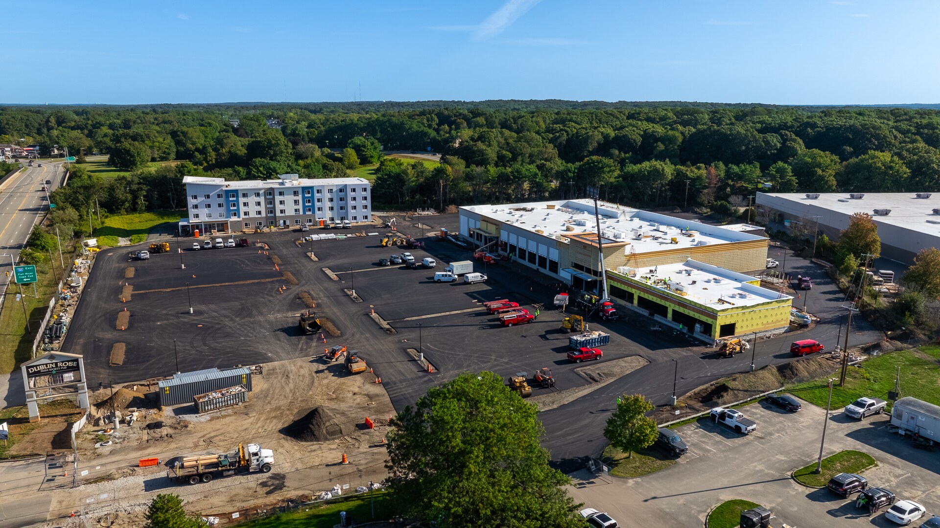 940 Fall River Ave, Seekonk, MA à louer Photo de l’immeuble– Image 1 sur 16