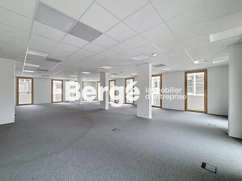 Bureau dans Nice à louer - Photo intérieure – Image 1 sur 10