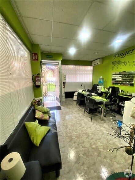 Immeuble residentiel dans Azuqueca de Henares, Guadalajara à vendre - Photo intérieure – Image 1 sur 1