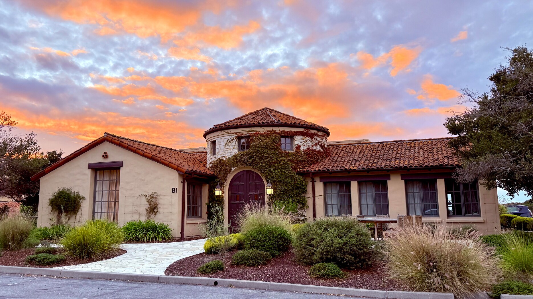 10 Harris Ct, Monterey, CA à vendre Photo principale– Image 1 sur 4