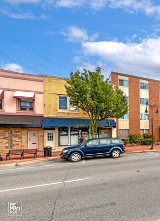 Plus de détails pour 2661 Sheridan Rd, Zion, IL - Local d'activités à louer