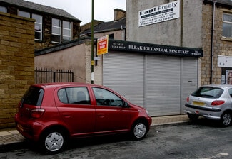 Plus de détails pour 3 Cross St, Accrington - Local commercial à vendre