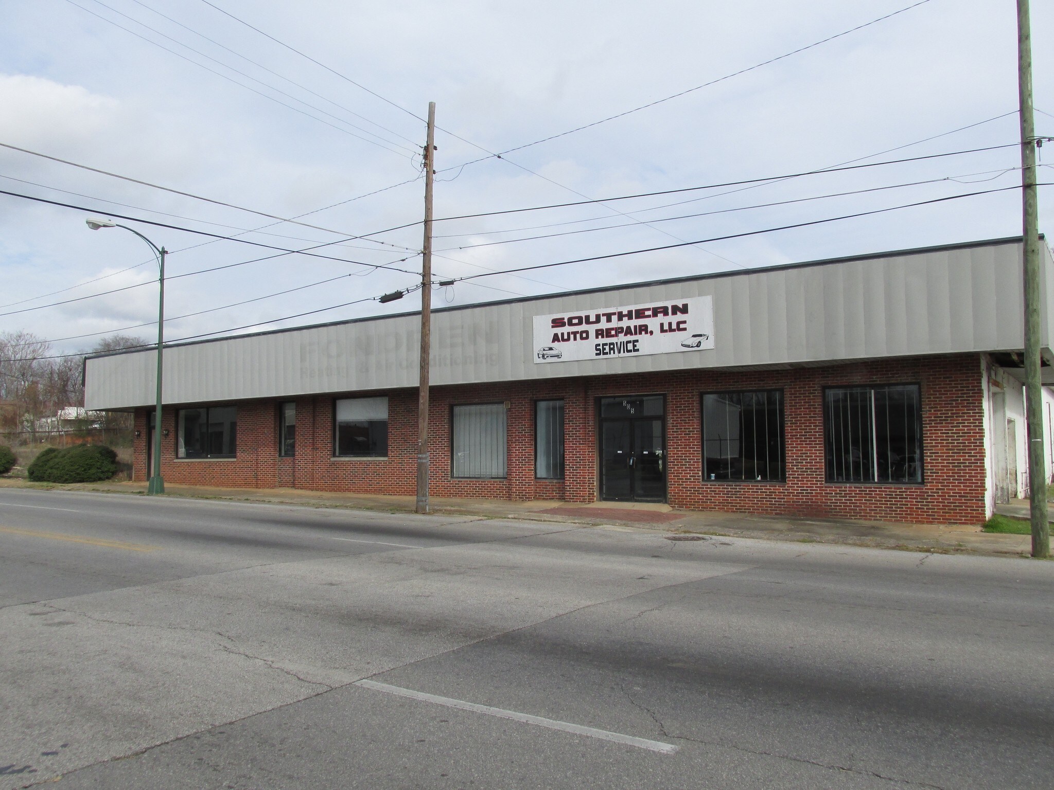 501-507 Noble St, Anniston, AL à vendre Photo principale– Image 1 sur 15