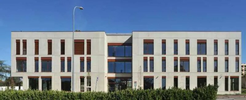 Bureau dans Bron à vendre Photo de l’immeuble– Image 1 sur 9