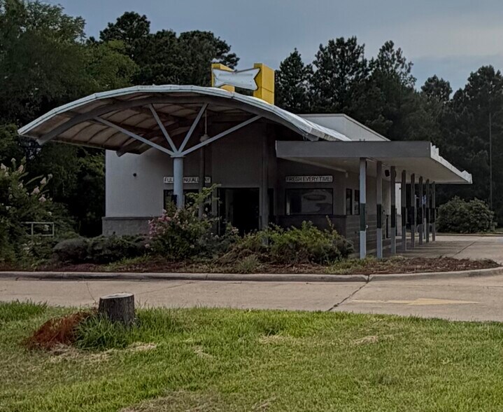 7130 Mansfield Rd, Shreveport, LA à vendre - Photo de l’immeuble – Image 2 sur 2