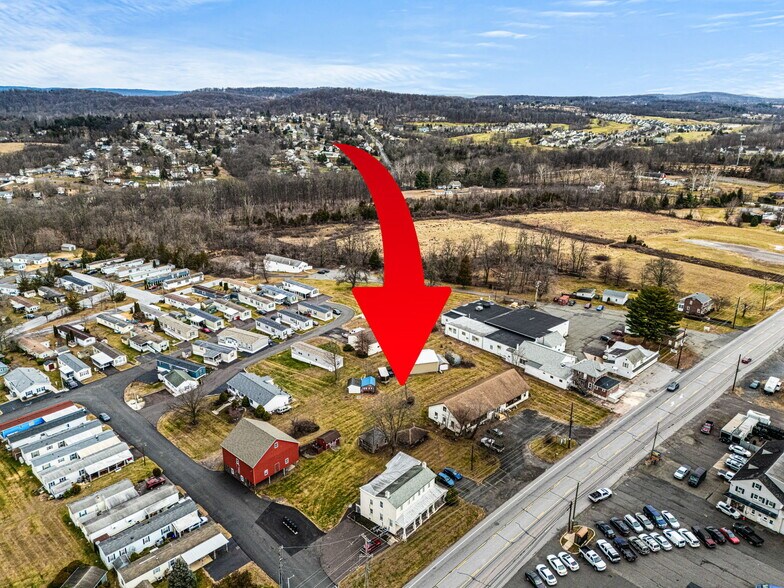 2933 E High St, Pottstown, PA à vendre - Photo de l’immeuble – Image 2 sur 23