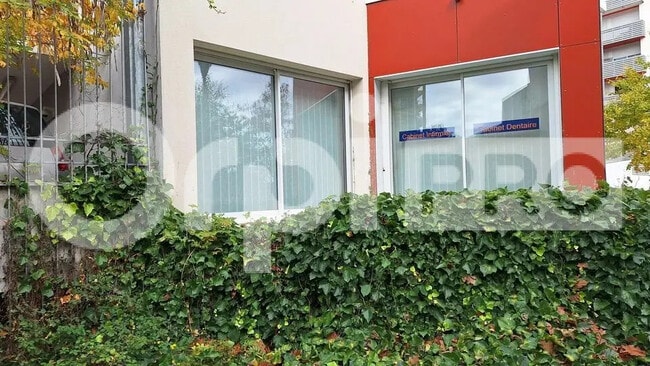 Plus de détails pour Bureau à vendre