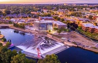Plus de détails pour 823 E Jefferson Blvd, South Bend, IN - Local commercial à vendre