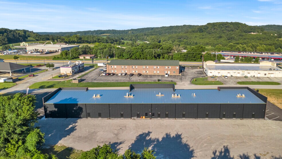 116 College Rd, Pineville, MO à louer - Photo de l’immeuble – Image 3 sur 19