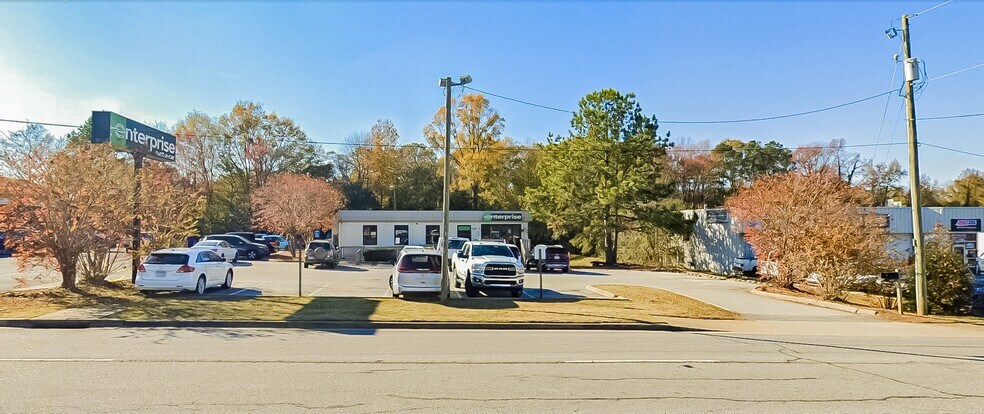 238 E Blackstock Rd, Spartanburg, SC à louer - Photo de l’immeuble – Image 1 sur 7