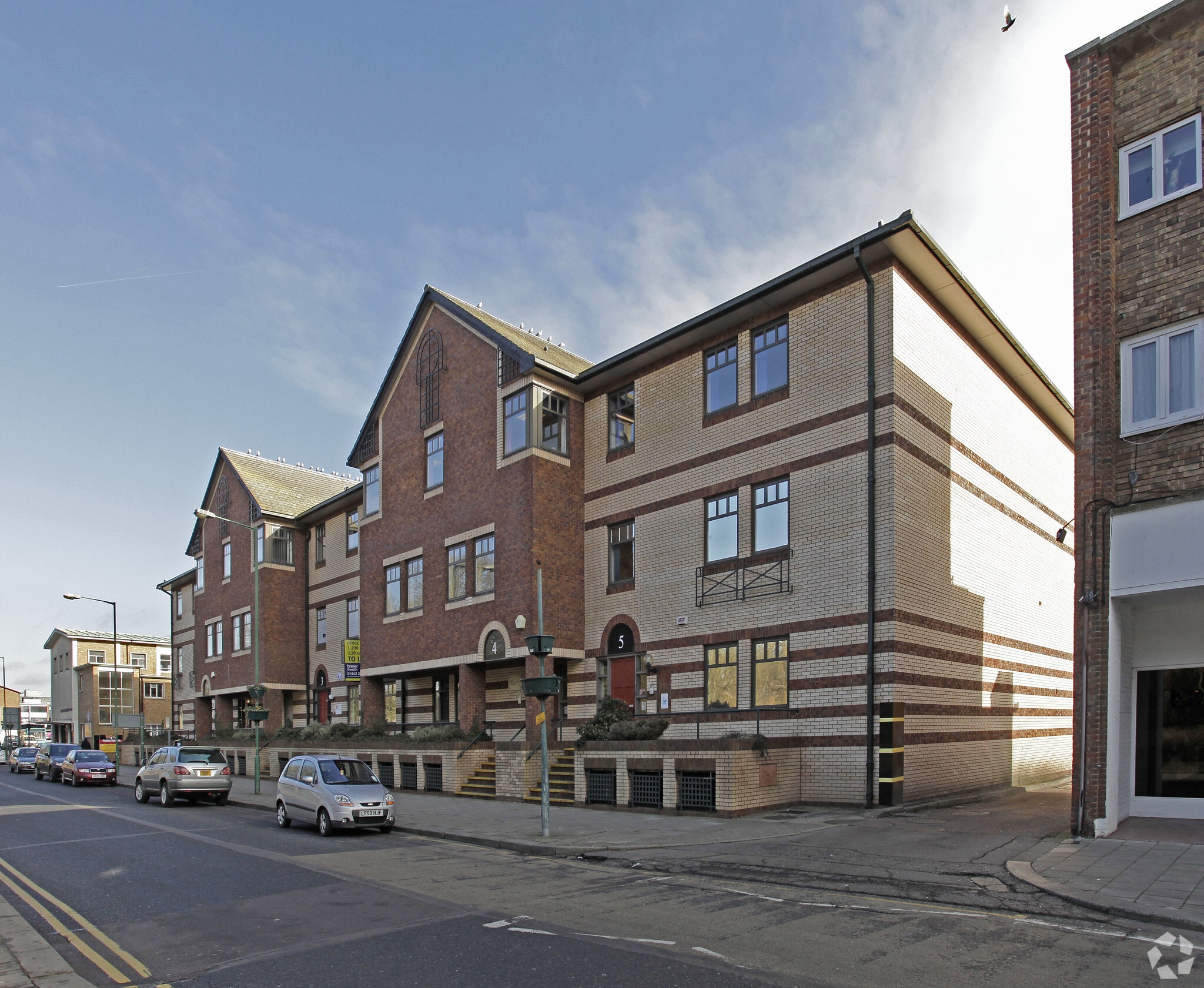 Waterhouse St, Hemel Hempstead à louer Photo principale– Image 1 sur 6