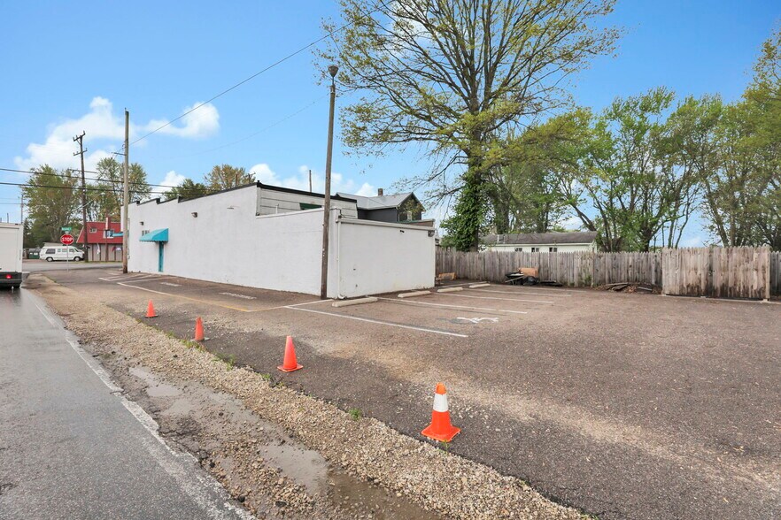11472 Broad St SW, Pataskala, OH à louer - Photo de l’immeuble – Image 2 sur 57
