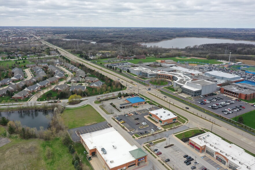 13211 S La Grange Rd, Orland Park, IL à vendre - Photo de l’immeuble – Image 3 sur 6